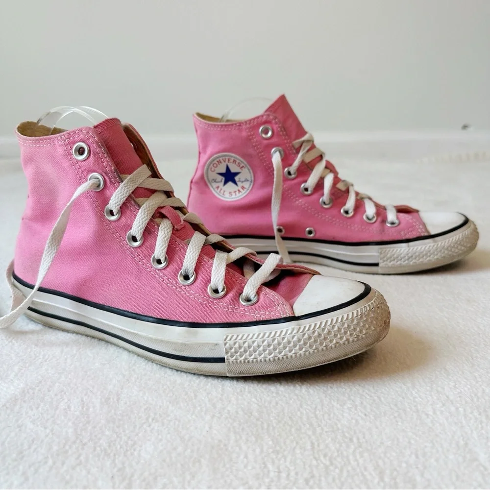 Converse Pink High Top Canvas All Star Chuck Taylor Sneakers EUC, size 8.5 - Picture 2 of 16